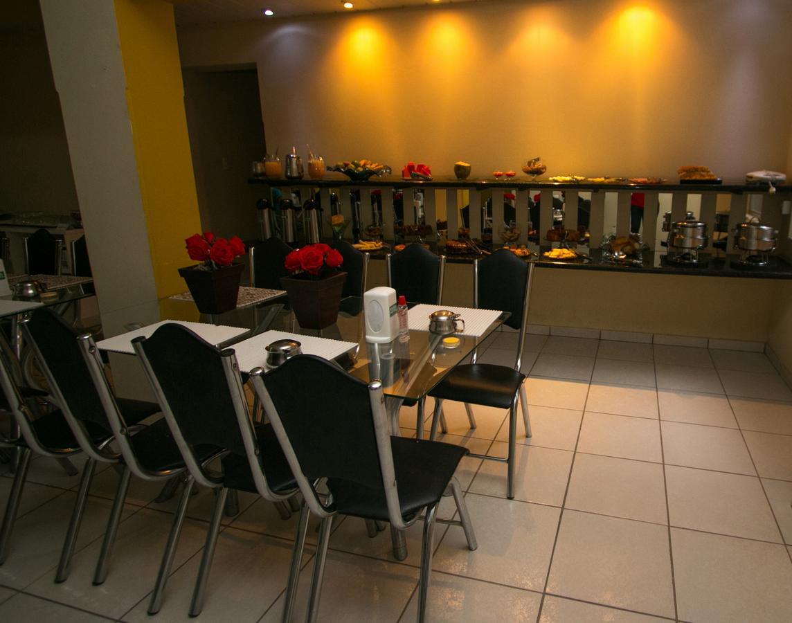 Yara Hotel Joao Pinheiro Kültér fotó